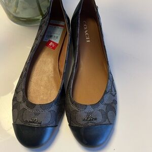 Coach flats never worn